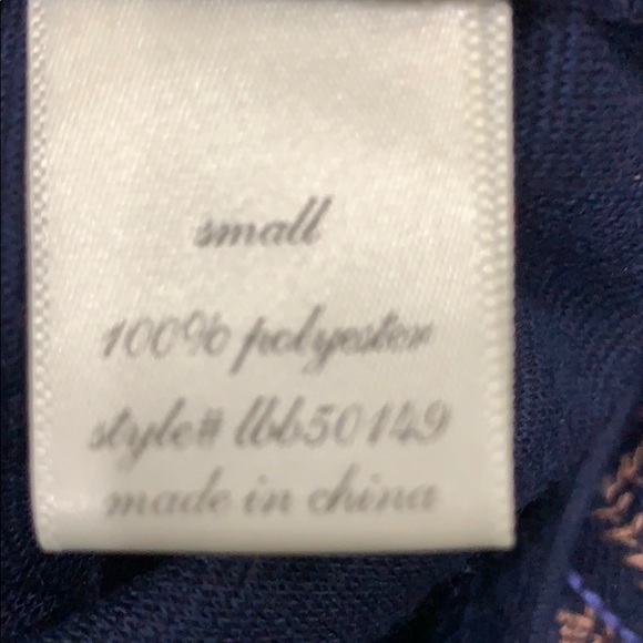 Cute patterned mini skirt. Small - Picture 6 of 6